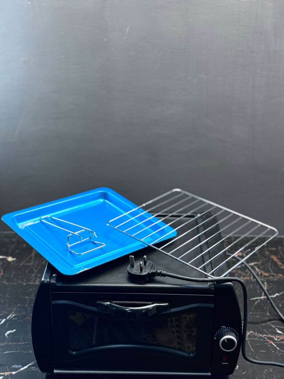Electric Tandoor Oven Roti Maker 2100W 15L - power cord and plug