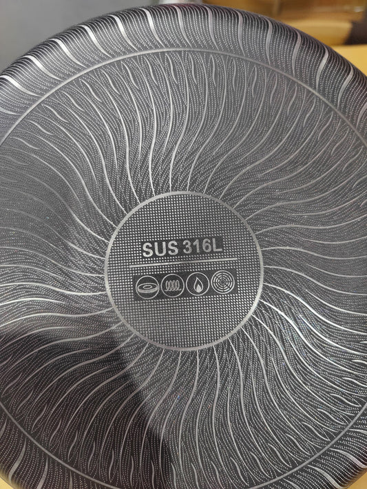 Laser Crafted 13-Inch Honeycomb Pan - front view