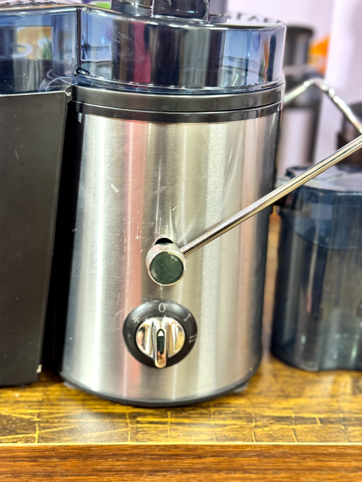 Silver Crest SC-4083 Electric Juicer Machine - extra view 4